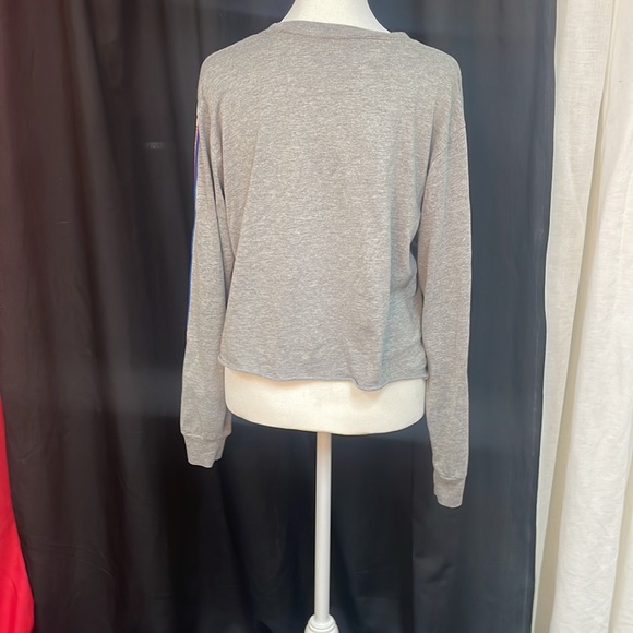 Modern Lux sweatshirt. Size medium. - Picture 4 of 6